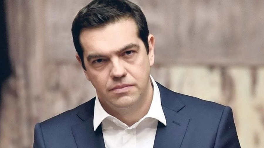 Στη Σύρο ο Τσίπρας – Συναντήσεις με τοπικούς φορείς, ομιλία στους εργαζόμενους στα ναυπηγεία
